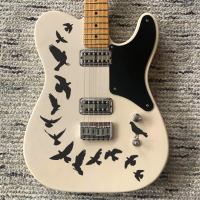 Наклейка на гитару птицы